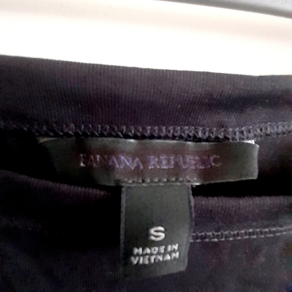 Final Price NWOT Banana Republic Peplum T-Shirt - Picture 3 of 3